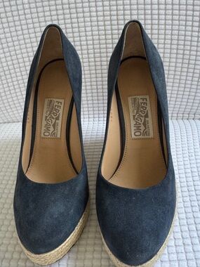 Salvatore Ferragamo Navy Suede Platform Espadrille Pumps